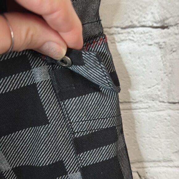 Rusty Surf Men’s Casual Shorts size 36 100% Cotton - Picture 6 of 9